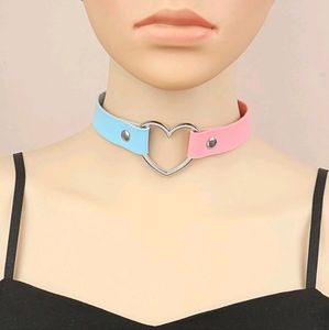🍉5 for $25* Heart Snap Choker